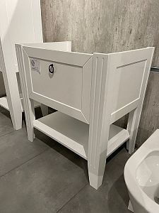 Výprodej 395 - sestava um. skříňka VITRA SUZ 80 + vysoká skříň VITRA SV 53
