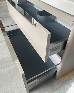 Výprodej 543 - Umyvadlová skříňka ENZO SZZ2 100 - M05/M05 + Um. Duravit Durastyle 100