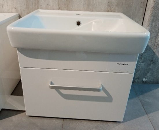 Výprodej 105 - Q UNO 550 sp.skříň - BÍLÁ vysoký lesk+Umyvadlo DREJA Q 55 