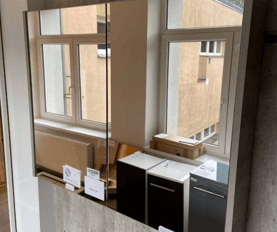 Výprodej 120 - Zrcadlová skříňka AVANTGARDE 90 s vypínačem a zásuvkou - BETON 