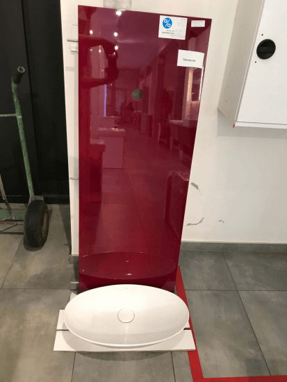 Výprodej 162 - Umyvadlová deska 140cm - Červená L15+Umyvadlo Dreja Triumph [U043]+skrytá konzole (3x) 