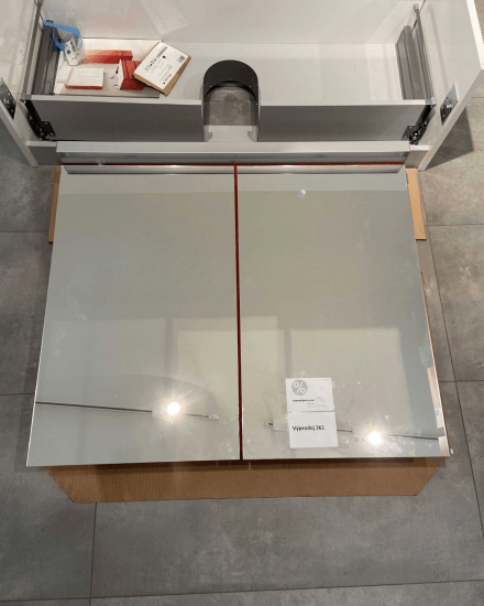 Výprodej 261 - zrcadlová skříňka LAGONDA GA2EO 90 