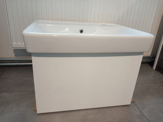 Výprodej 313 - umyvadlová skříňka VARIANTE SZZ 60 - N01/L01 + um. Q 60 