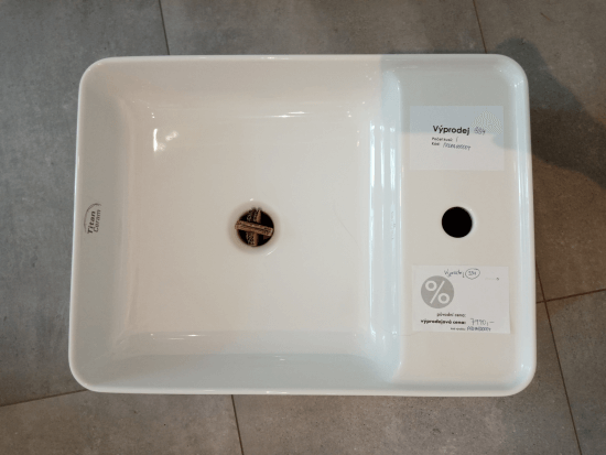 Výprodej 334 - Umyvadlo Villeroy & Boch Collaro, hranatá 