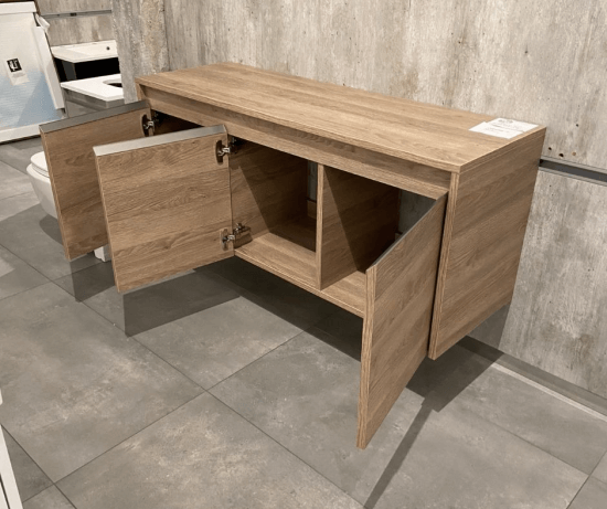 Výprodej 396 - třídveřová koupelnová skříňka MINORA SZD3 120, D17/D17 