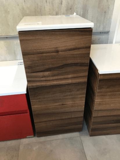 Výprodej 46 - Q MONO 35 L OŘECH, bílý plátek 