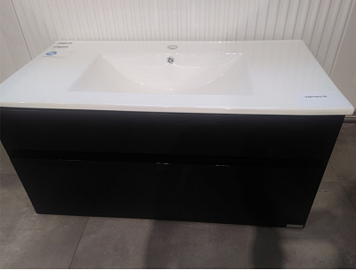 Výprodej 50 - Umyvadlová skříňka Lagonda SZZ2 černá vysoký lesk vč. keramického umyvadla Slim 