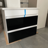 Výprodej 282 - umyvadlová skříňka MAJESTY SZZ2 60 + ker. umyvadlo Euphoria. 